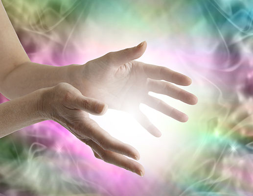 Negative Stimmungen und innere Blockaden können mithilfe der esoterischen Energieübertragung der Reiki-Methode aufgelöst werden!