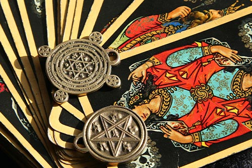 Das Tarot-Zukunftsorakel für Ihre pesönliche finanzielle Lebenslage!