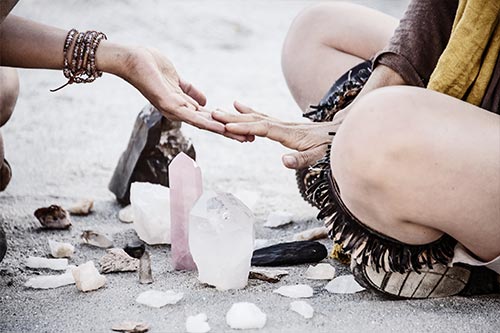 Neue Erkenntnis in Sachen Beziehungen mit dem Wahrsager.de Online-Tarot!