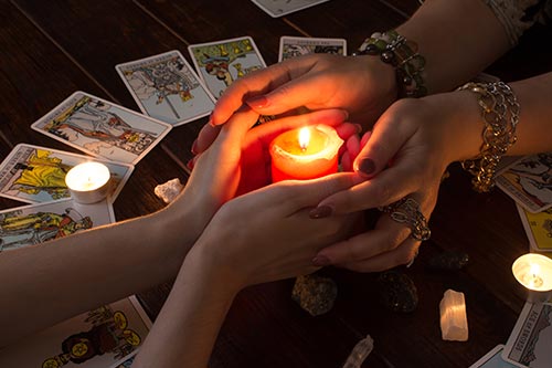 Ihr Online-Tarot Erlebnis zur Steigerung der persönlichen Lebensqualität!