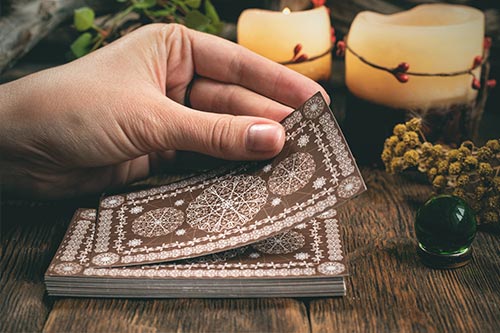 Das Online-Tarot für Ihre finanzielle Situation und das Berufsleben!