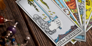 Das Ass der Schwerter | Tarotkarte - Kleine Arkana